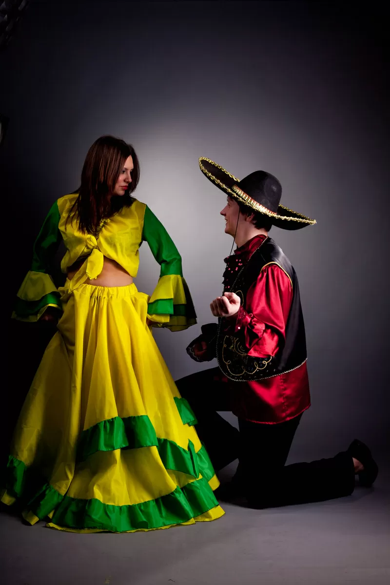 новогодние  костюмы детям и взрослым 10