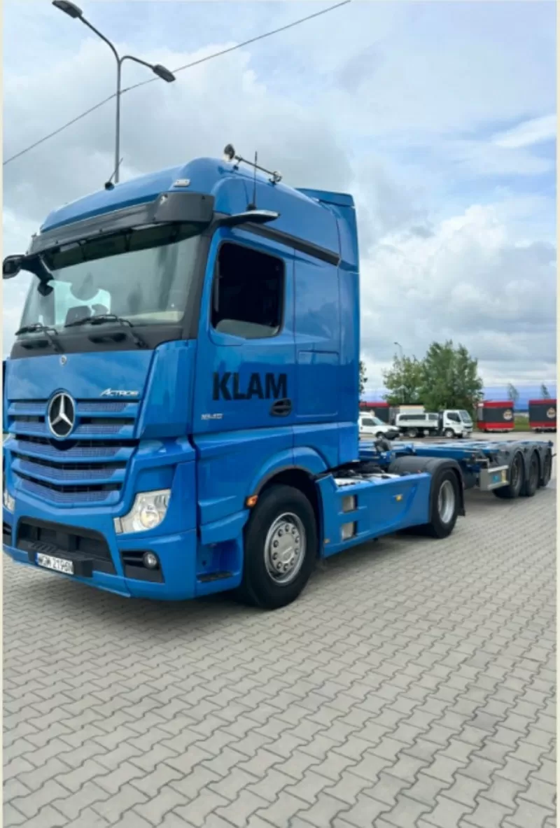 Водитель на Mercedes-Benz и Volvo,  работа в Европе