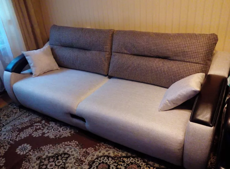 Профессиональная перетяжка мягкой мебели 4