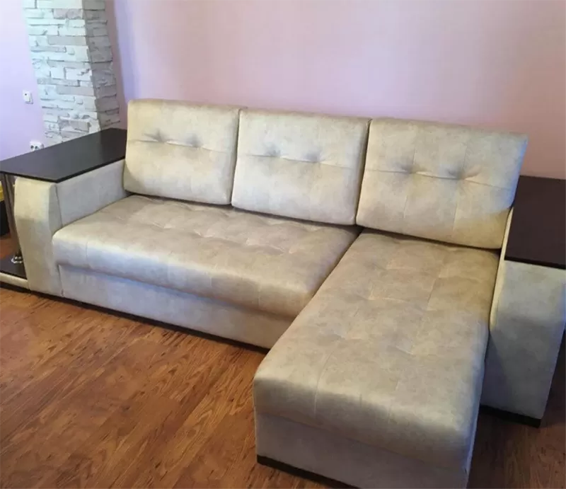 Профессиональная перетяжка мягкой мебели 7